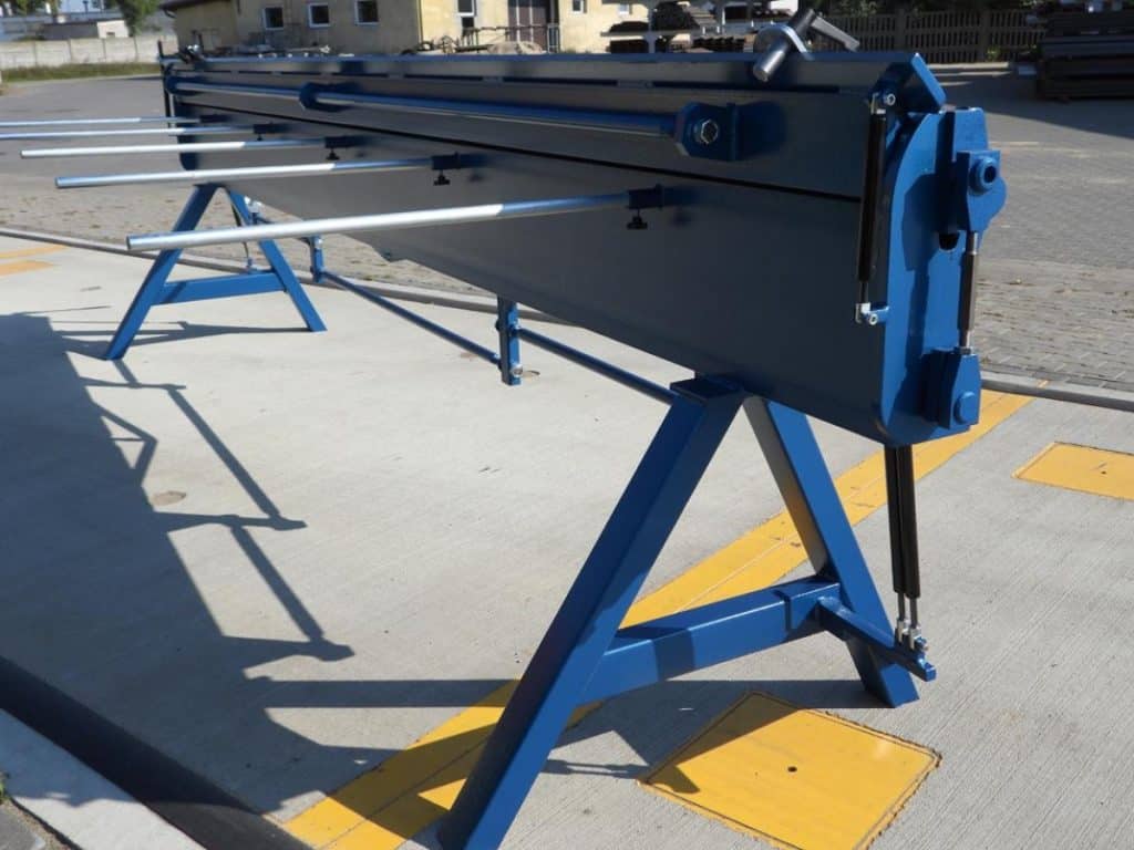 AbkantbankMaschinenfrSpenglerMaschinenfrSpenglerBlechbearbeitungsmaschinenBlechbiegemaschineRundbiegemaschineWulstmaschinefrBlechSchereHerstellerAbkantbnke  x