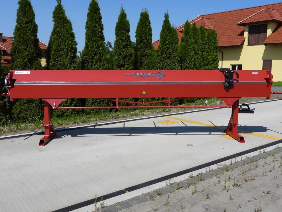 AbkantbankMaschinenfrSpenglerfrBlechSchereSchwenkbiegemaschinezuDachHerstellerAbkantbnkeRundbiegemaschineWulststab 