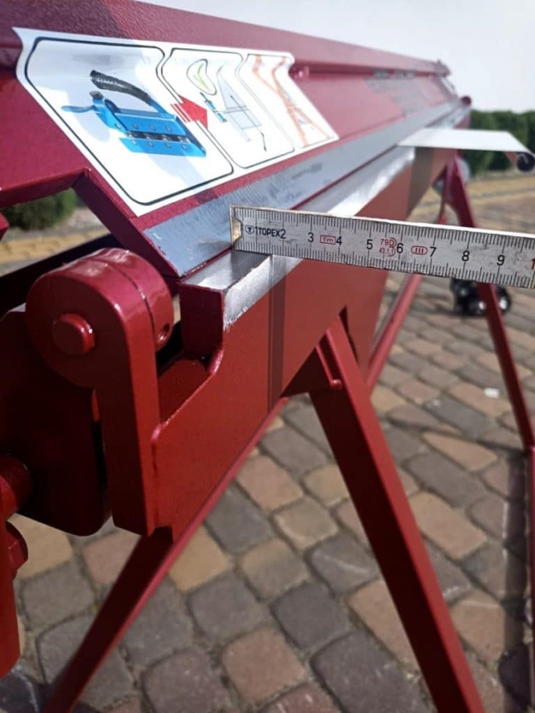 AbkantbankMaschinenfrSpenglerfrBlechSchereSchwenkbiegemaschinezuDachHerstellerAbkantbnkeRundbiegemaschineWulststabWulststange   x