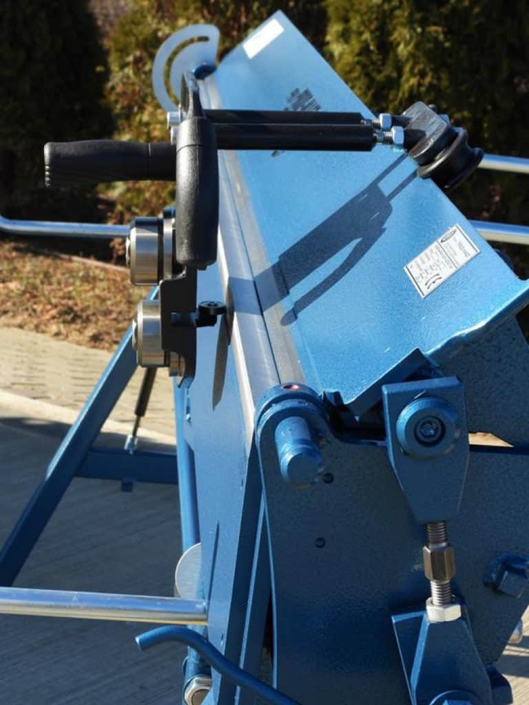 AbkantbankMaschinenfrSpenglerfrBlechSchereSchwenkbiegemaschinezuDachHerstellerAbkantbnkeRundbiegemaschineWulststabWulststangekopiakopia x