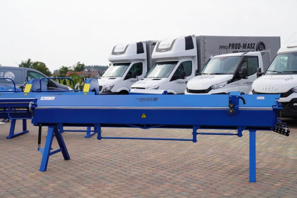 AugsburgKielFreiburgBonnKarlsruheMainzDresdenFreiburgEssen x