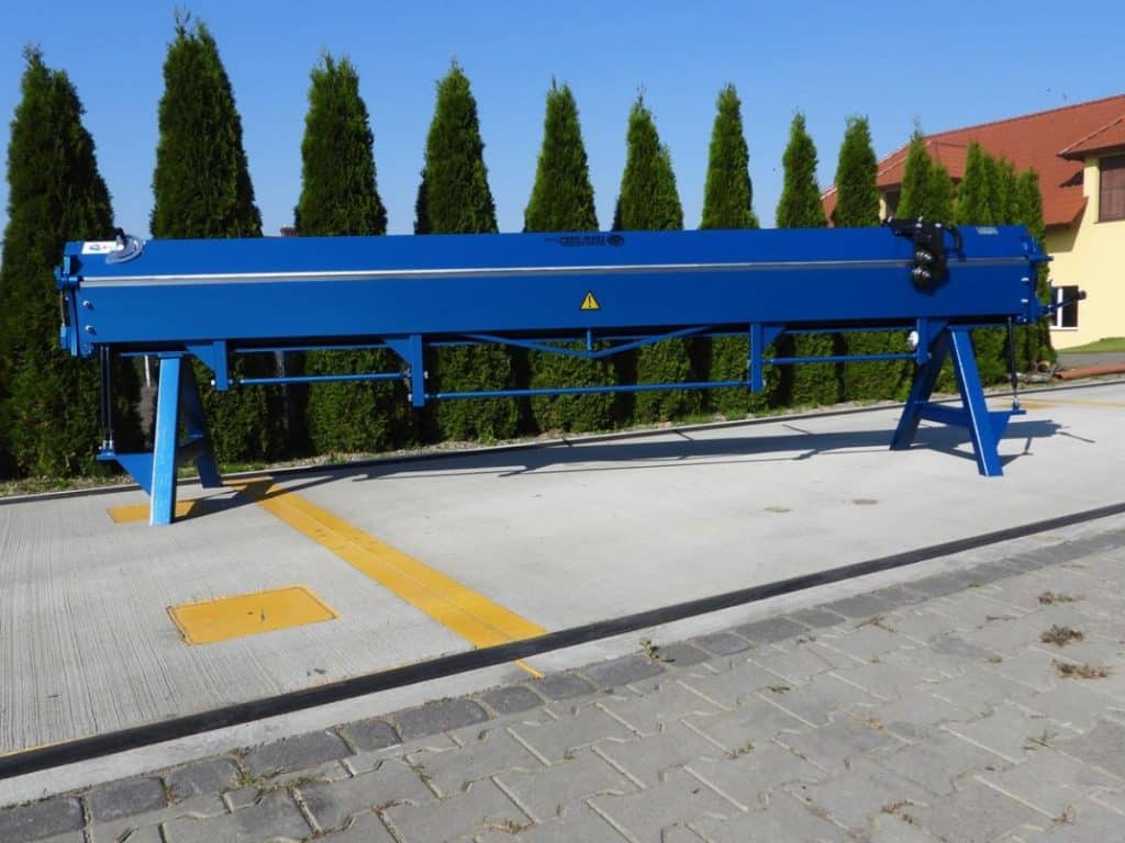 BiegemaschinezuDachSchwenkbiegemaschineWulststabfrBlechSchereWulststangeHandfalzmaschineWalzenrundmaschineWalzenrundmaschine  x