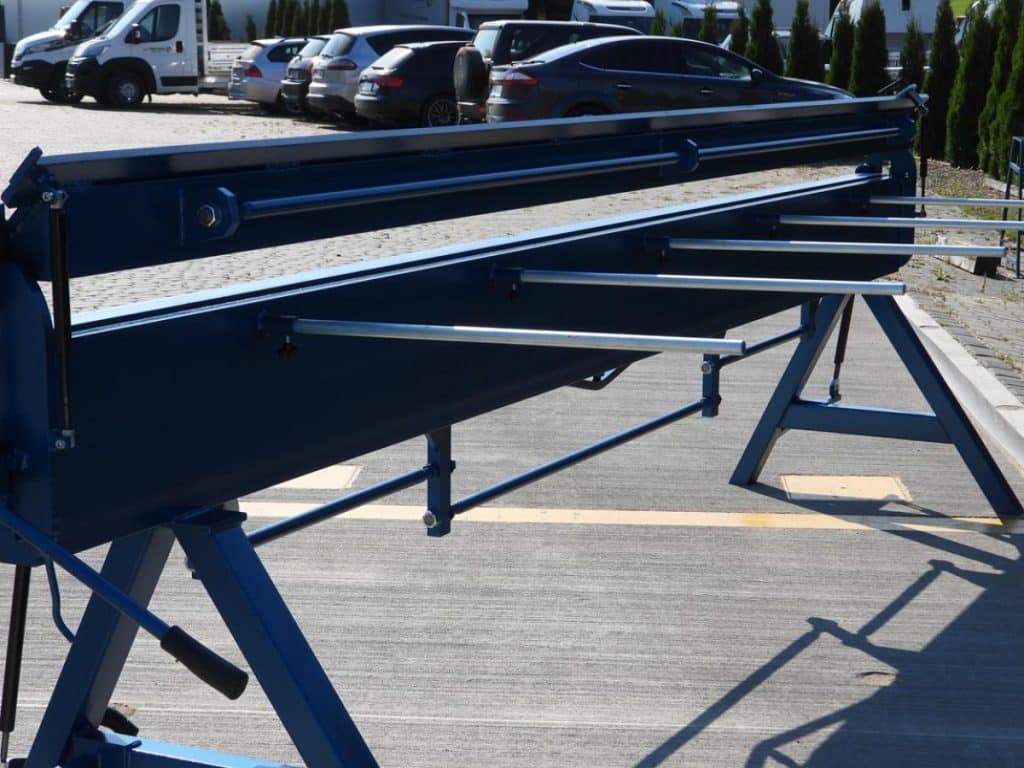 BlechbiegemaschineBiegemaschineWulstgertzuDachAbkantbankWulststabWulstmaschineWulststangePRODMASZkopia  x