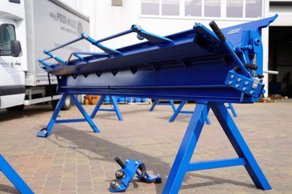 BlechbiegemaschineMaschinenfrDachdeckerHandfalzmaschineKantbankHerstellerAbkantbnkePRODMASZWulstdreherGlattwalzmaschineHandfalzmaschine x