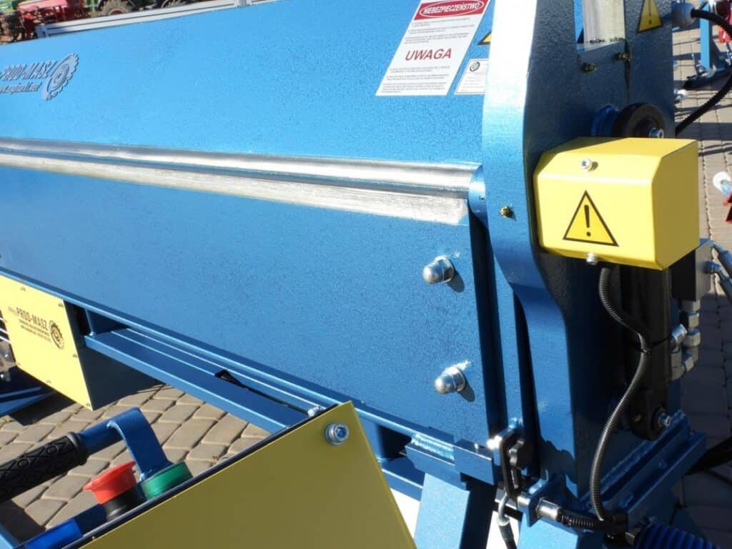 HalbautomatischeAbkantbankKantbankProdMaszBiegemaschinemshop.abkantbank.de  x