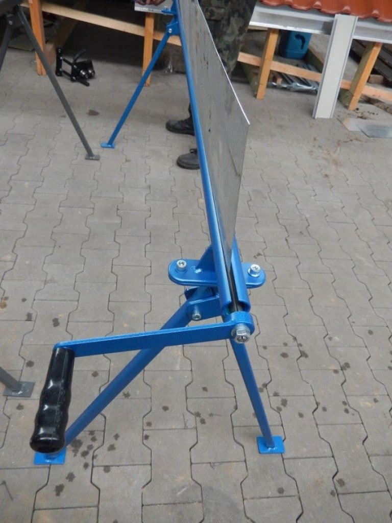 ZKR    x