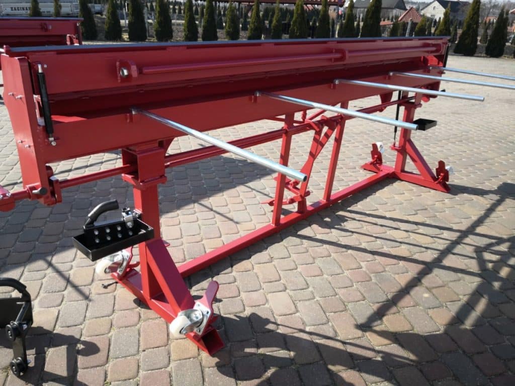 zuDachMaschinenfrSpenglerWalzenrundmaschineHerstellerAbkantbnkeBiegemaschineMaschinenfrDachdeckerzuDachWulststangeMaschinenfrDachdeckerwww.abkantbank.de  x